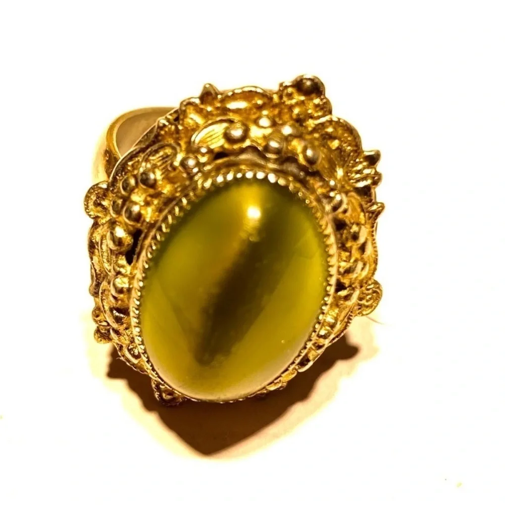 WHITING & DAVIS CATS EYE ONYX RING 5 1/2